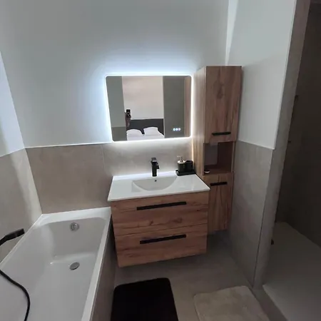 Maison Avec Piscine Chauffee T4 Curet